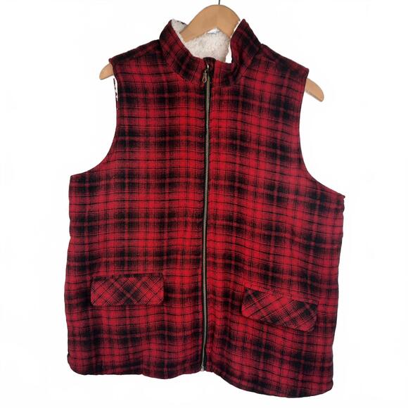 NWT Maurices Women's Red Plaid Faux Wool Vest XL - Picture 1 of 4